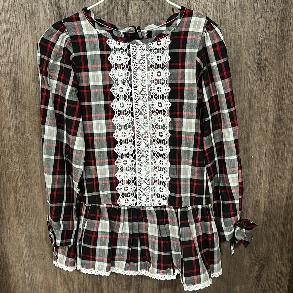 Holiday Girl’s blouse.  Smoke free home. Brand new and never worn.